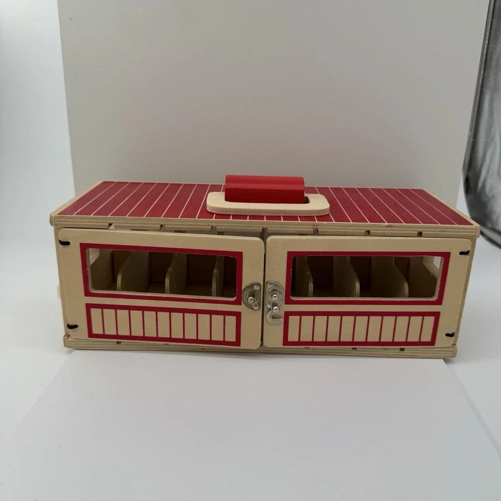 Melissa & Doug Take Along Show‎ Horse Stable Set Wood Barn Horses Play Set